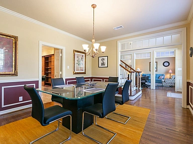 Women's dining room at Hearthstone House